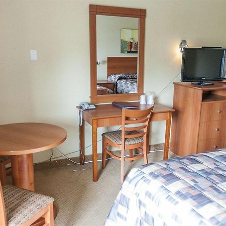 Motel Labarre Longueuil Bagian luar foto