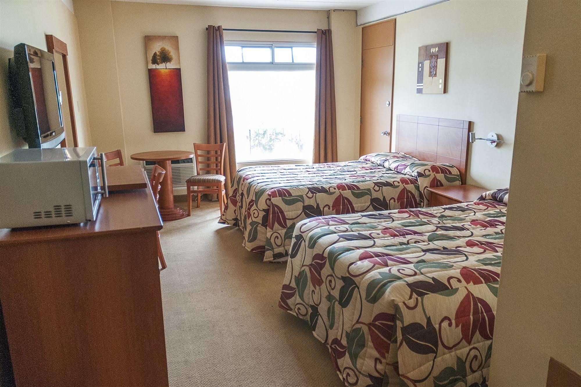 Motel Labarre Longueuil Bagian luar foto