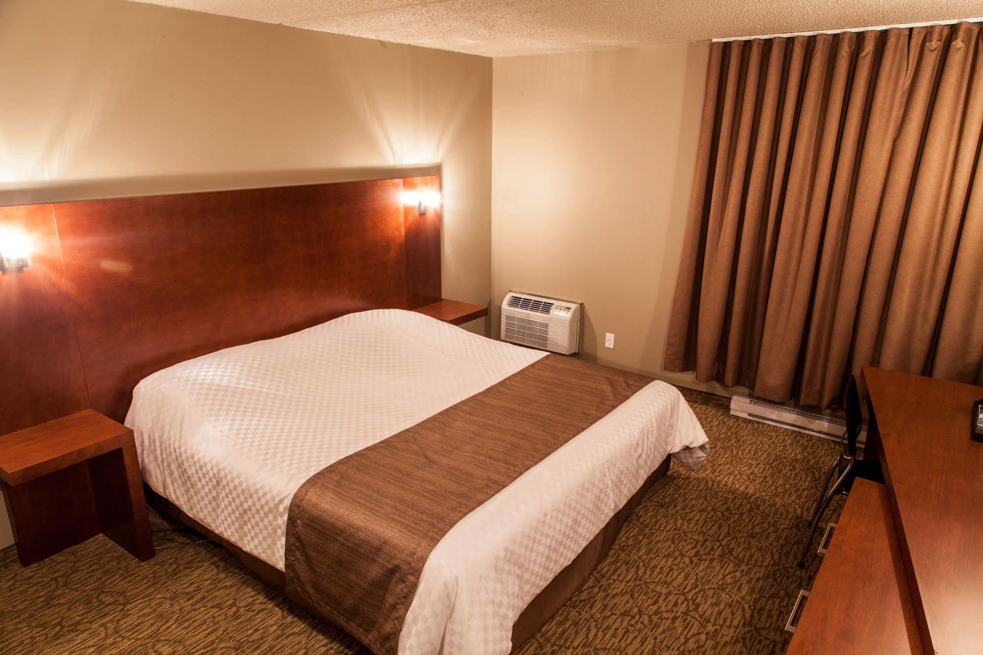 Motel Labarre Longueuil Bagian luar foto