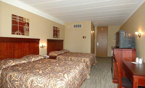 Motel Labarre Longueuil Bagian luar foto